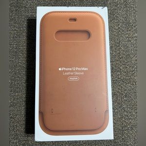 Apple leather sleeve MagSafe NEW